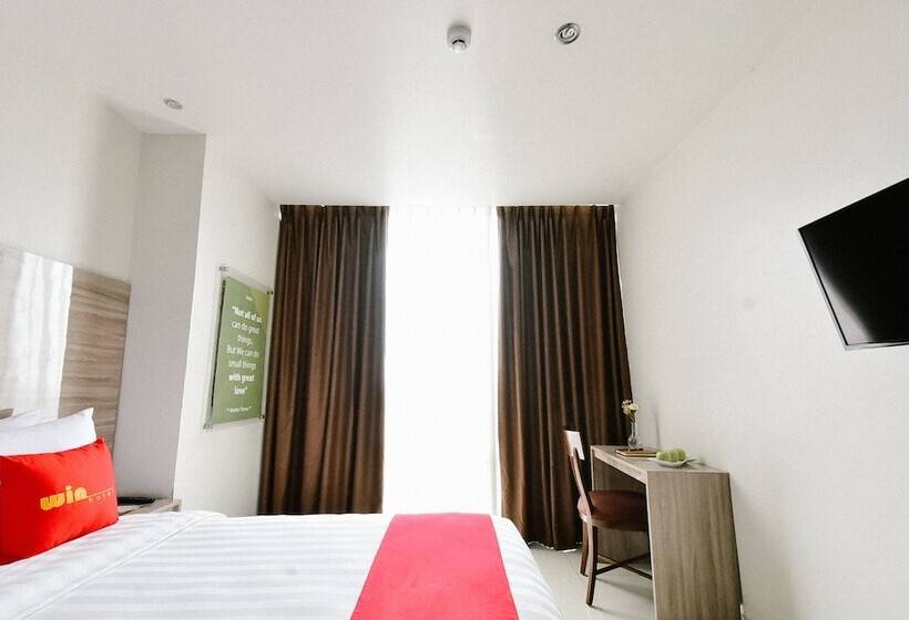 Отель Win Grand