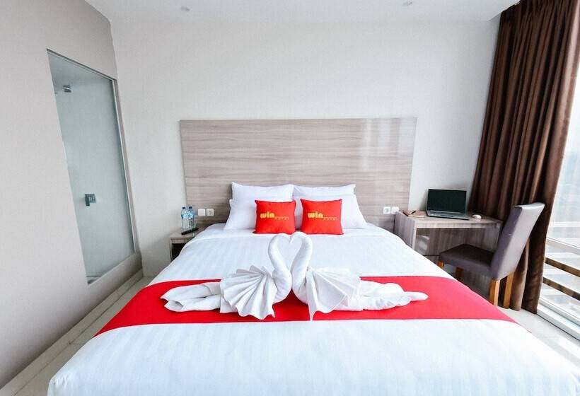 Отель Win Grand