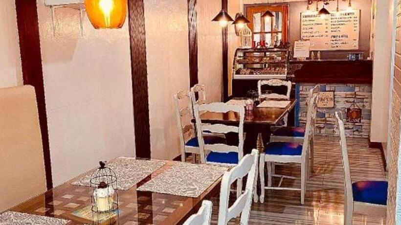 هتل Wregent Plaza