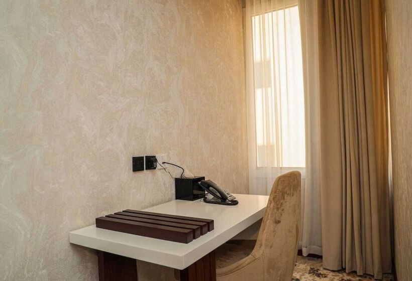 Ivory Inn Hotel Doha