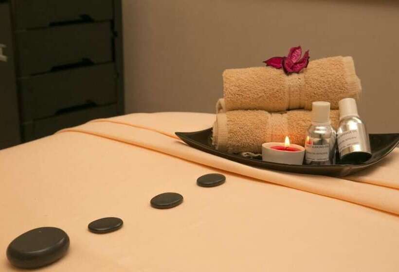 Ivory Inn Hotel Doha