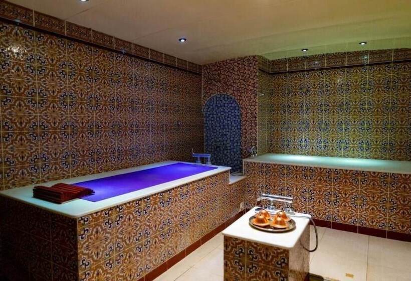 Ivory Inn Hotel Doha