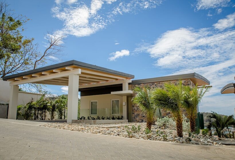 La Santa Maria Resort