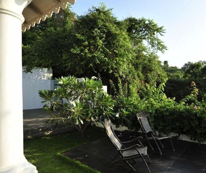 Lotus Villa By Iksha