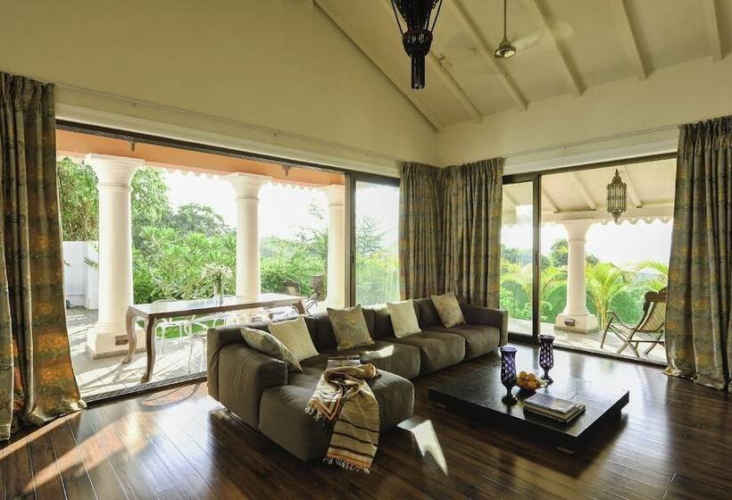 Lotus Villa By Iksha