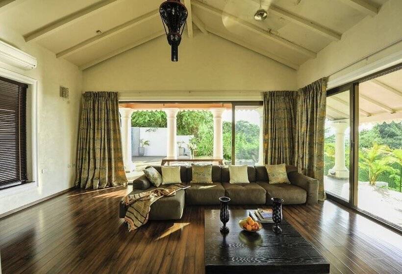 Lotus Villa By Iksha