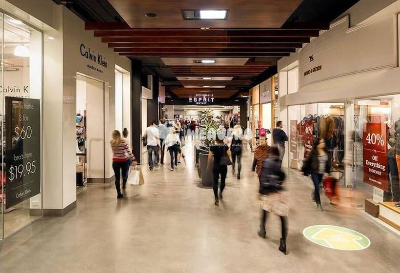 Modern Living In Southbank Apartments