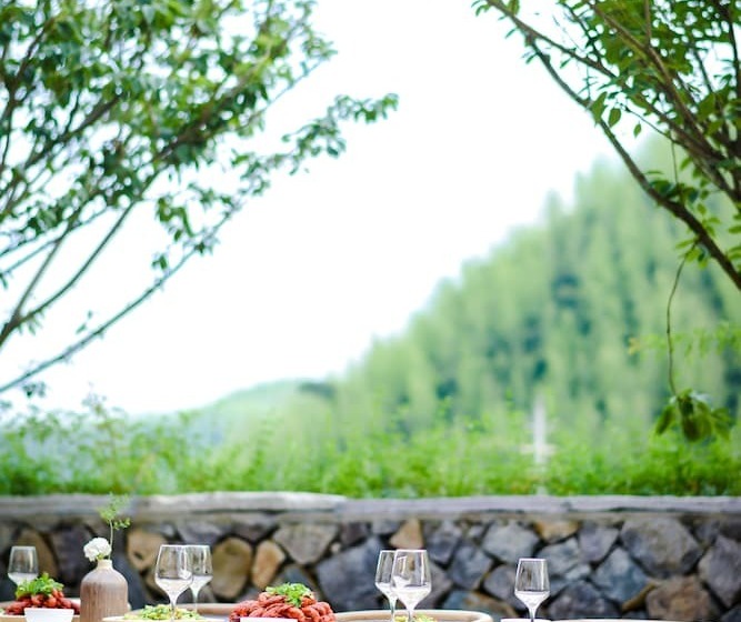 Moganshan Yinhuawu Resort