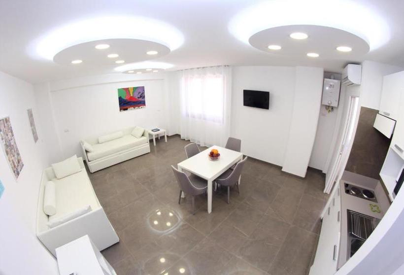 Mondo Suites Apartments