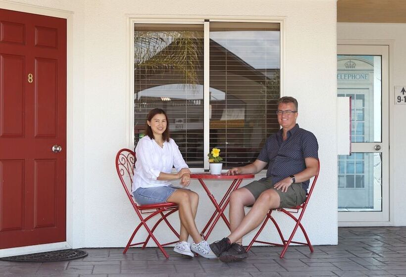 מוטל Havelock North Motor Lodge