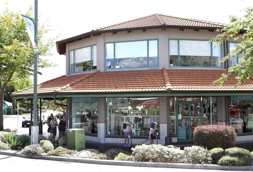 מוטל Havelock North Motor Lodge