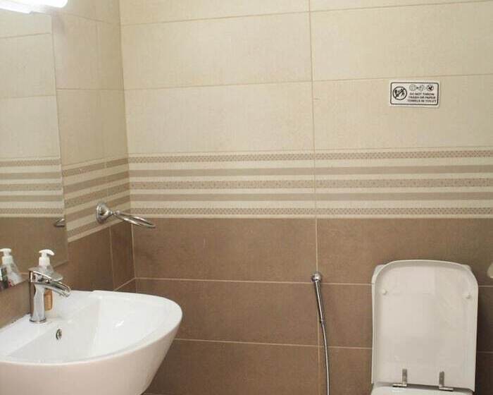 Murex Plaza Hotel & Suites