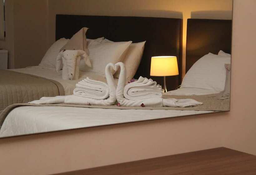 Murex Plaza Hotel & Suites