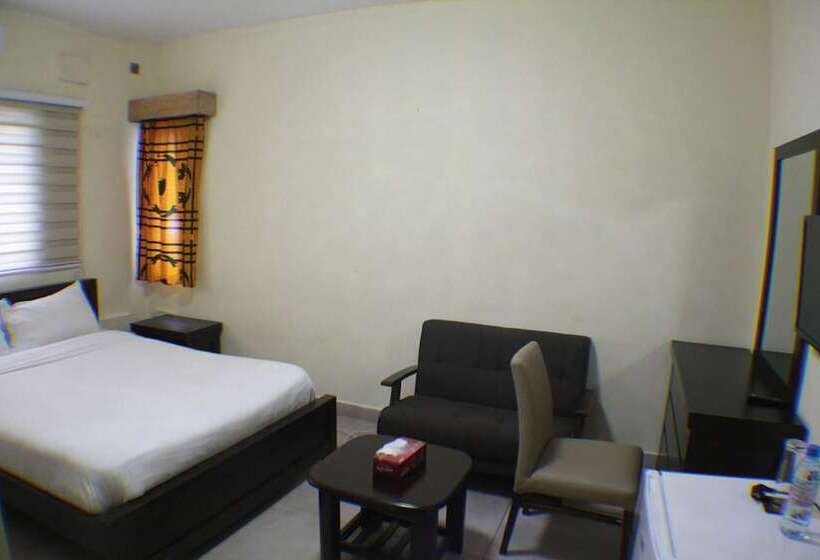 Murex Plaza Hotel & Suites