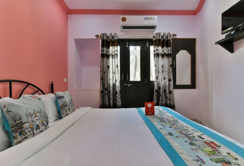 Oyo 11525 Hotel Queen Of Queens Standard