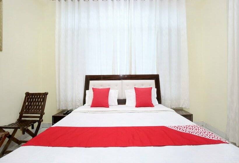 Oyo 13769 Home Spacious 3bhk Kasauli