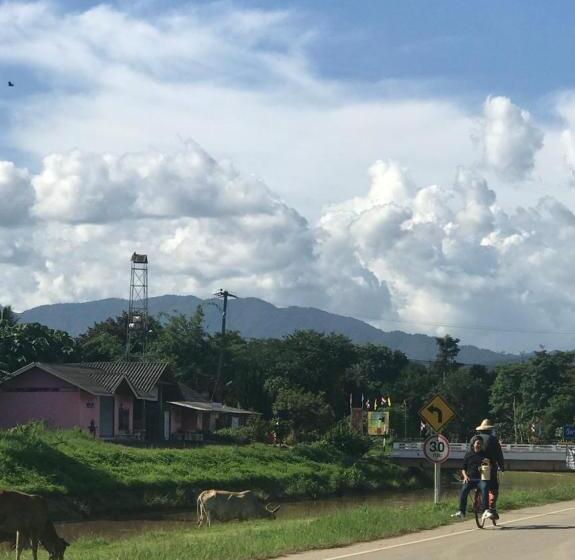 ペンション Bann Rai Klai Weang Homestay