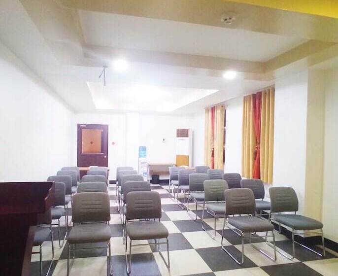 پانسیون B&j Guesthouse And Functions Inc