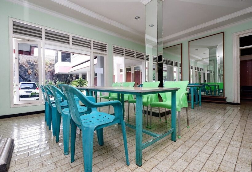 Пансион Cahya Nirwana