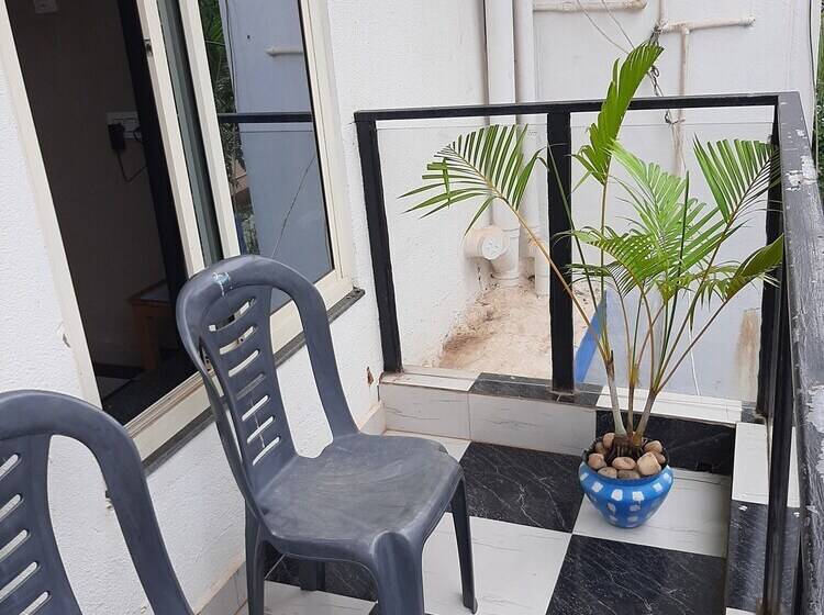 پانسیون Casa Almeida