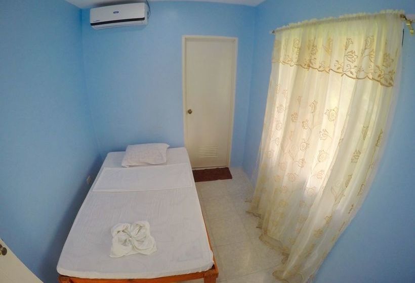 پانسیون Guilly's Place