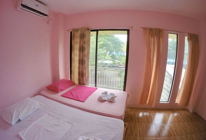 پانسیون Guilly's Place