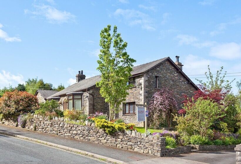 膳宿费 Hill Crest Country Guest House