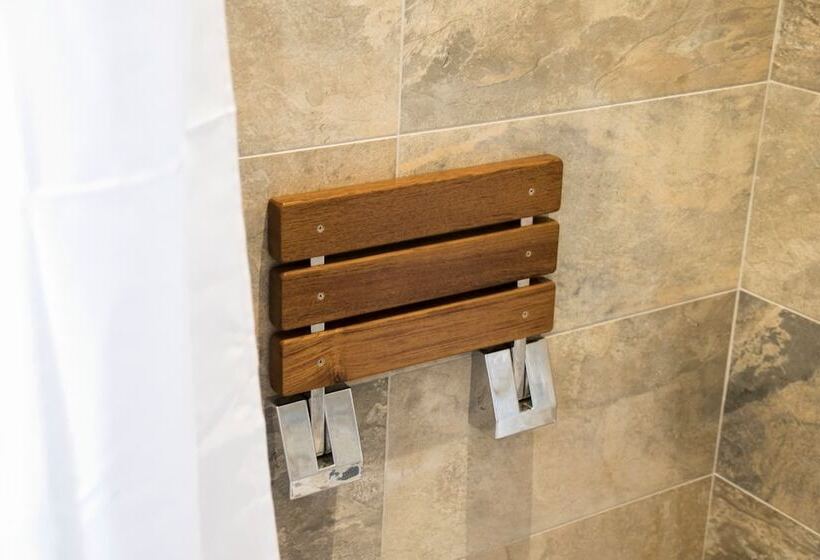 Пансион Linndhu House