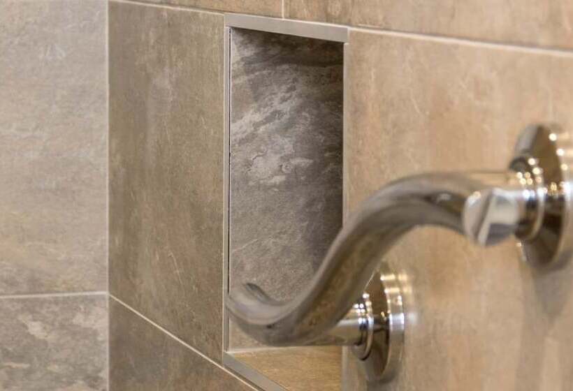 Пансион Linndhu House