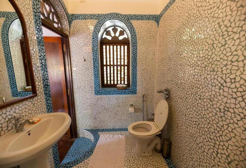 Pensão Marbella Guest House