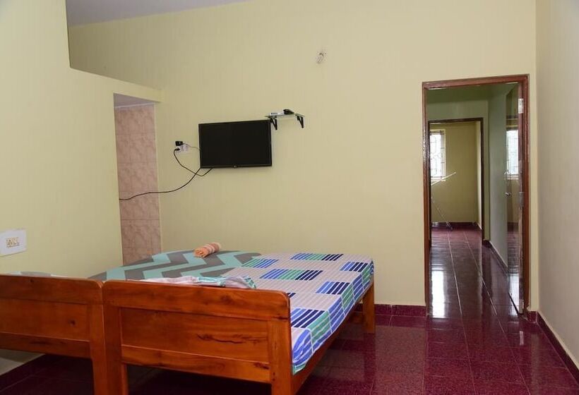 ペンション Nirvaah Room Siolim  Kitchenete