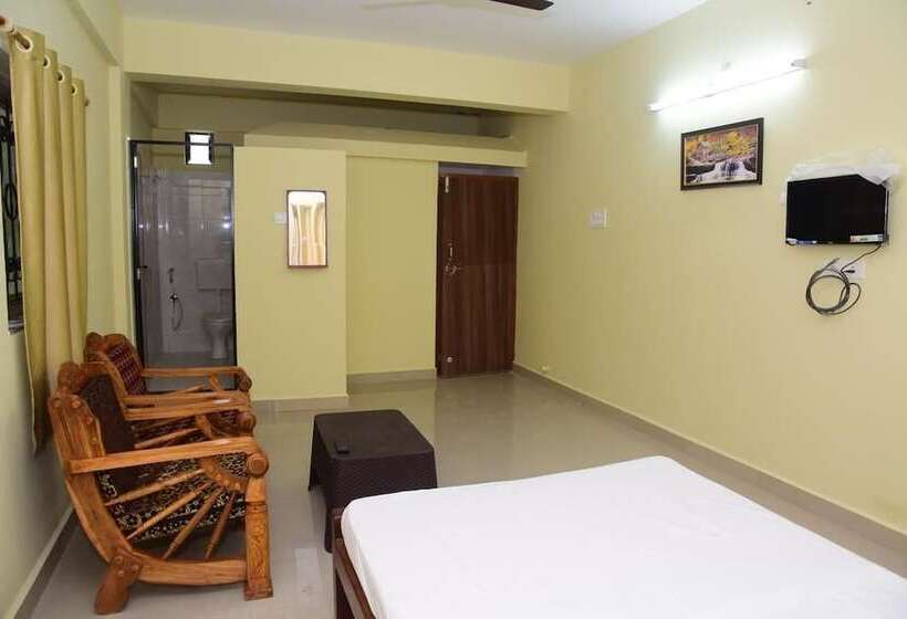 ペンション Nirvaah Room Siolim  Kitchenete