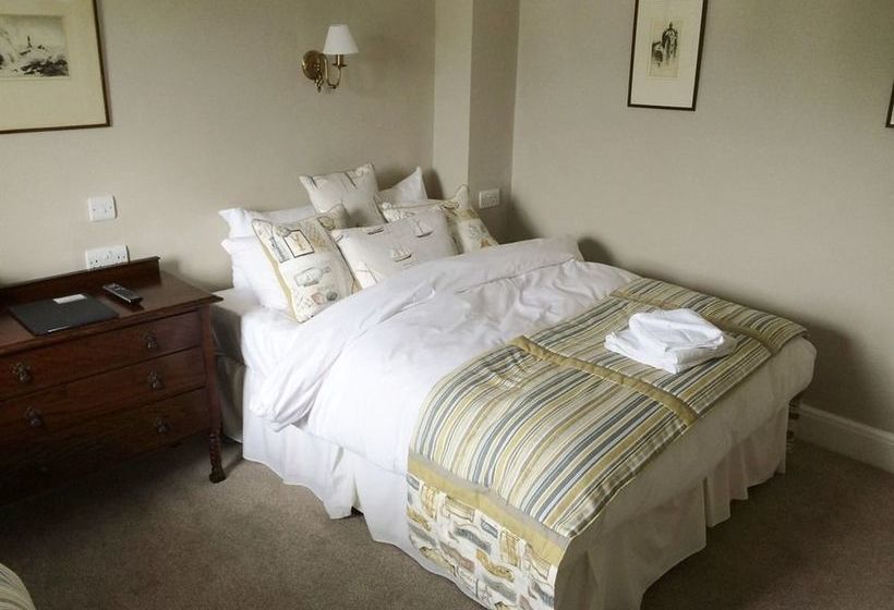 펜션 The Gleneagles Guesthouse