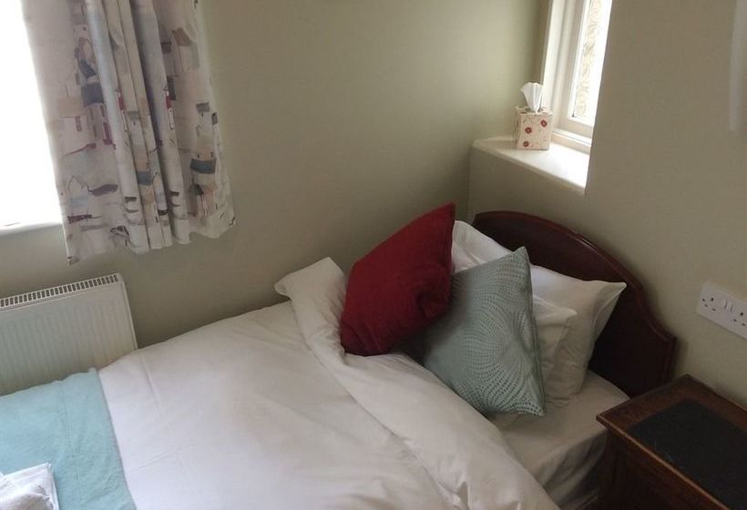 펜션 The Gleneagles Guesthouse