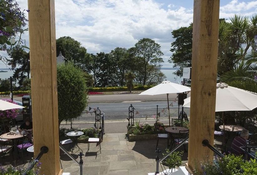 펜션 The Gleneagles Guesthouse