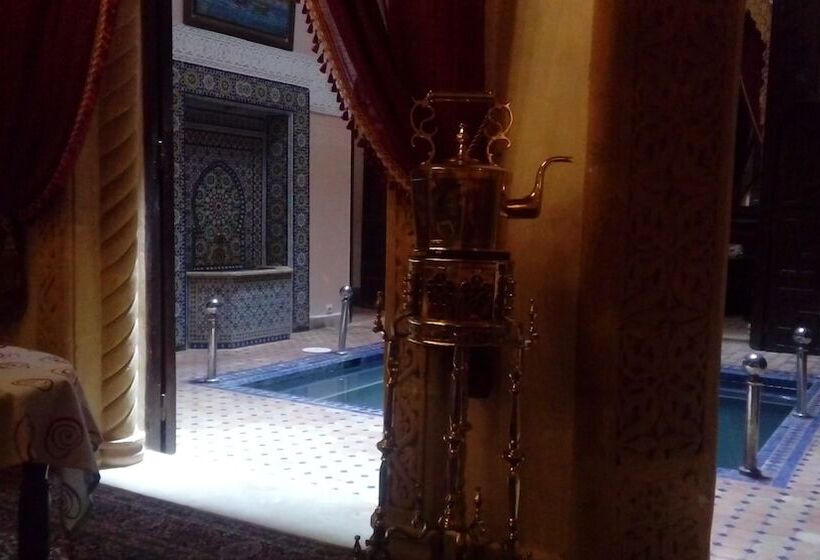 Riad La Porte Du Bouregreg