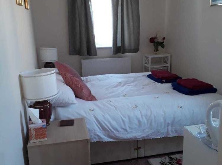 Sawbridgeworth Bed & Breakfast