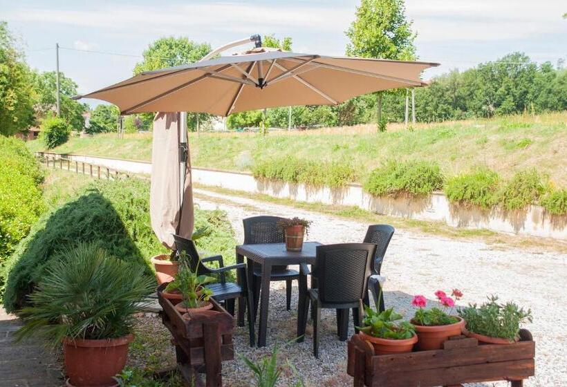 Serendipity House B&b