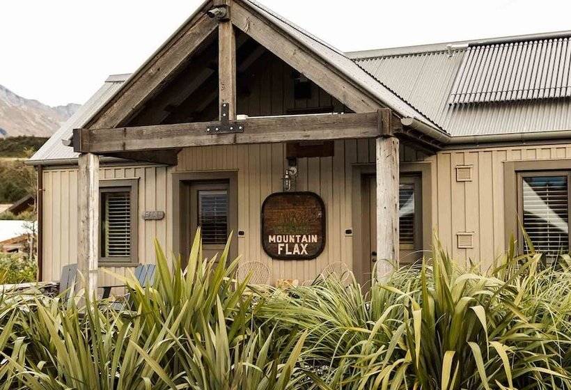 The Headwaters Eco Lodge