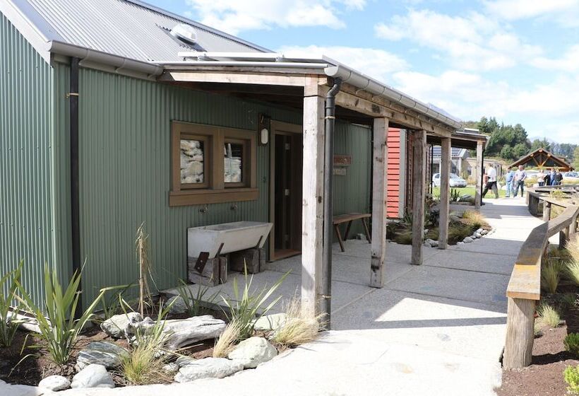 The Headwaters Eco Lodge