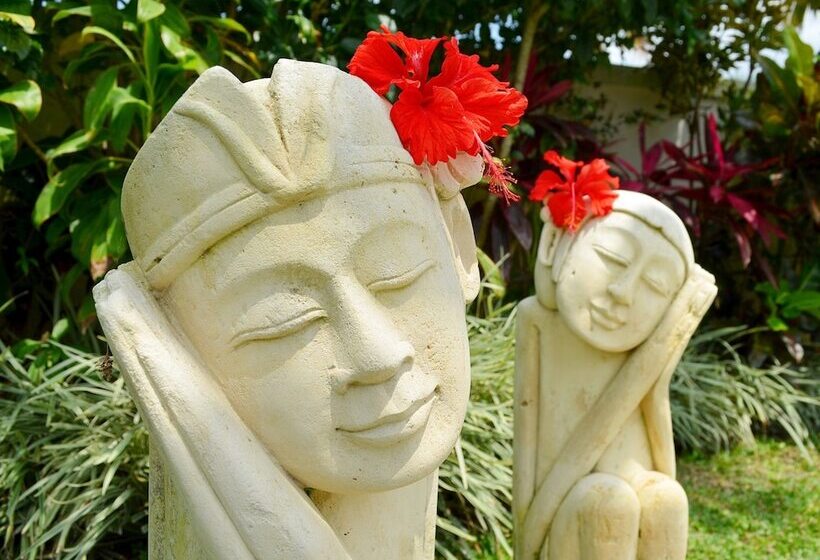 Villa Candi Kecil Tujuh