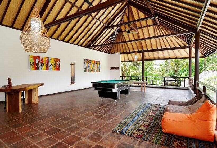 Villa Candi Kecil Tujuh