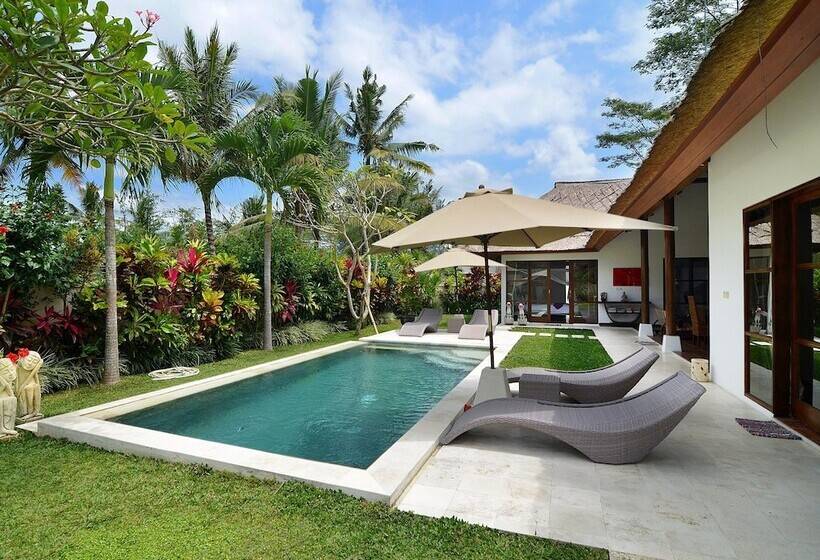 Villa Candi Kecil Tujuh