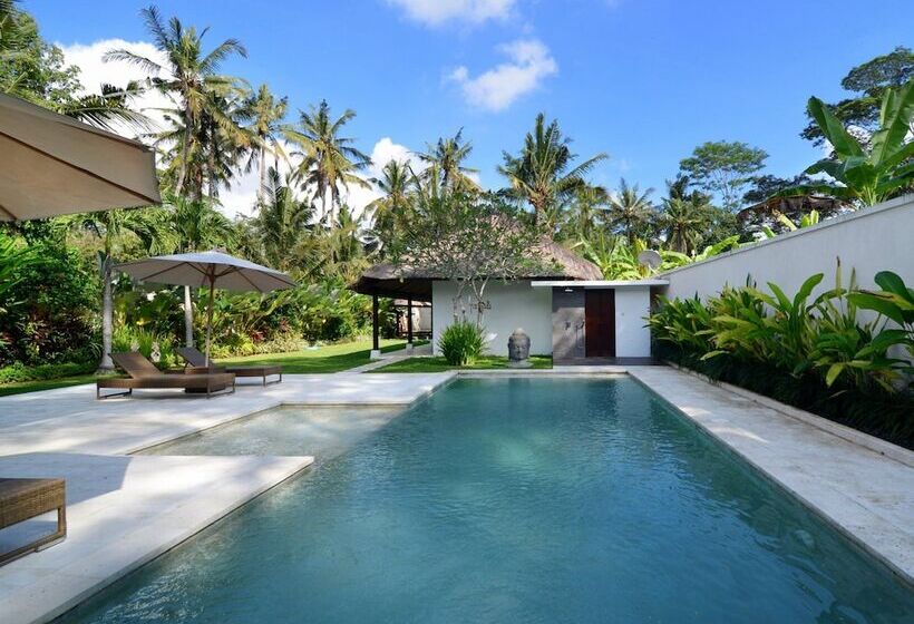 Villa Candi Kecil Tujuh