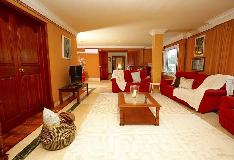 Villa Son Vida Home & Golf