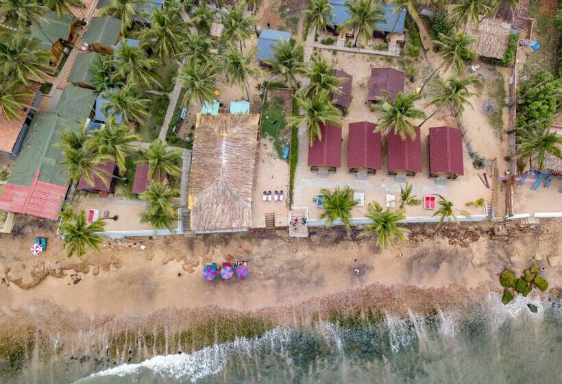 Vista Praia Beachfront Cottages