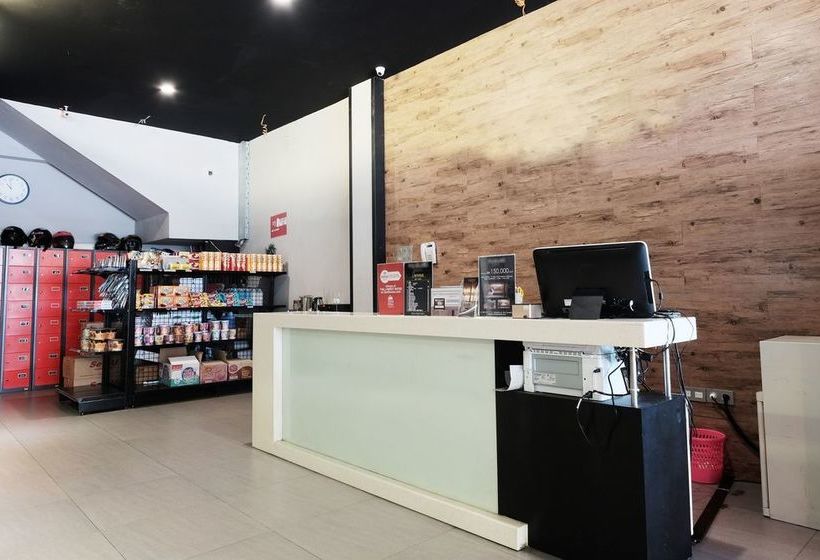 Zen Hostel Gubeng Station