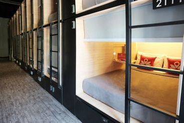 Zen Hostel Gubeng Station