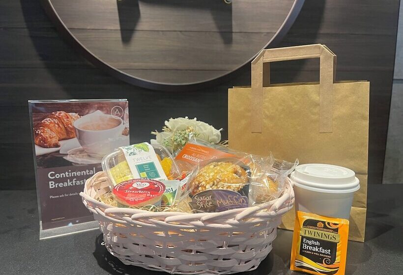 Aerotel London Heathrow T2 & T3