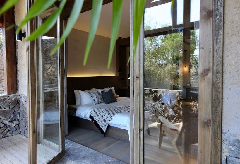 Общежитие Cloud View Resort Songyang